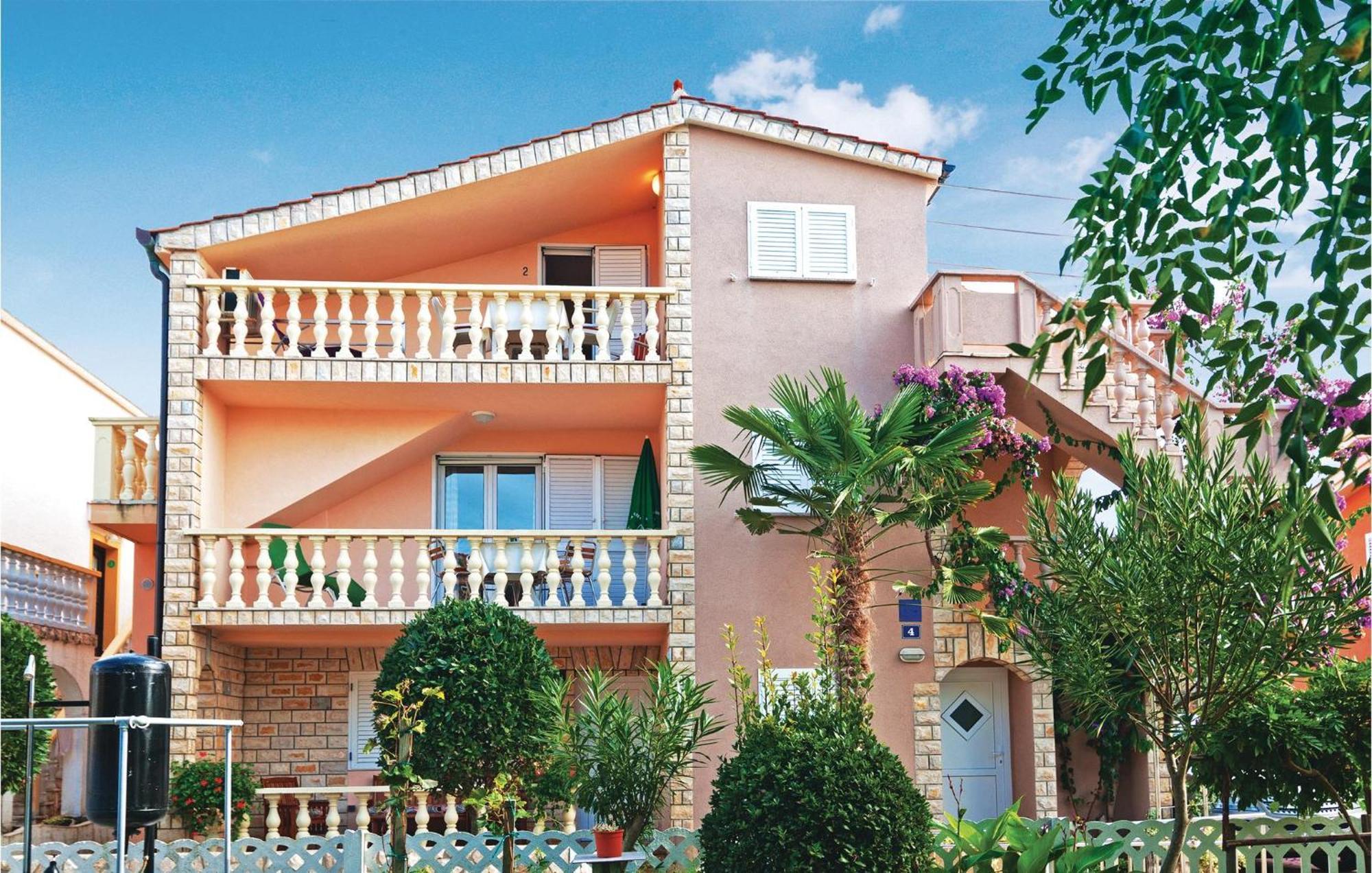Beautiful Apartment In Privlaka With Kitchen Exterior photo